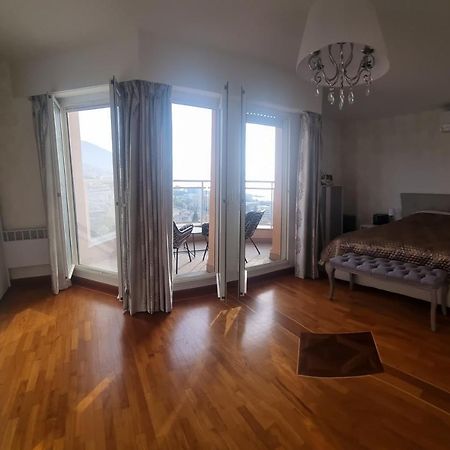 Dernier Etage D'Une Maison Roquebrune-Cap-Martin Dış mekan fotoğraf